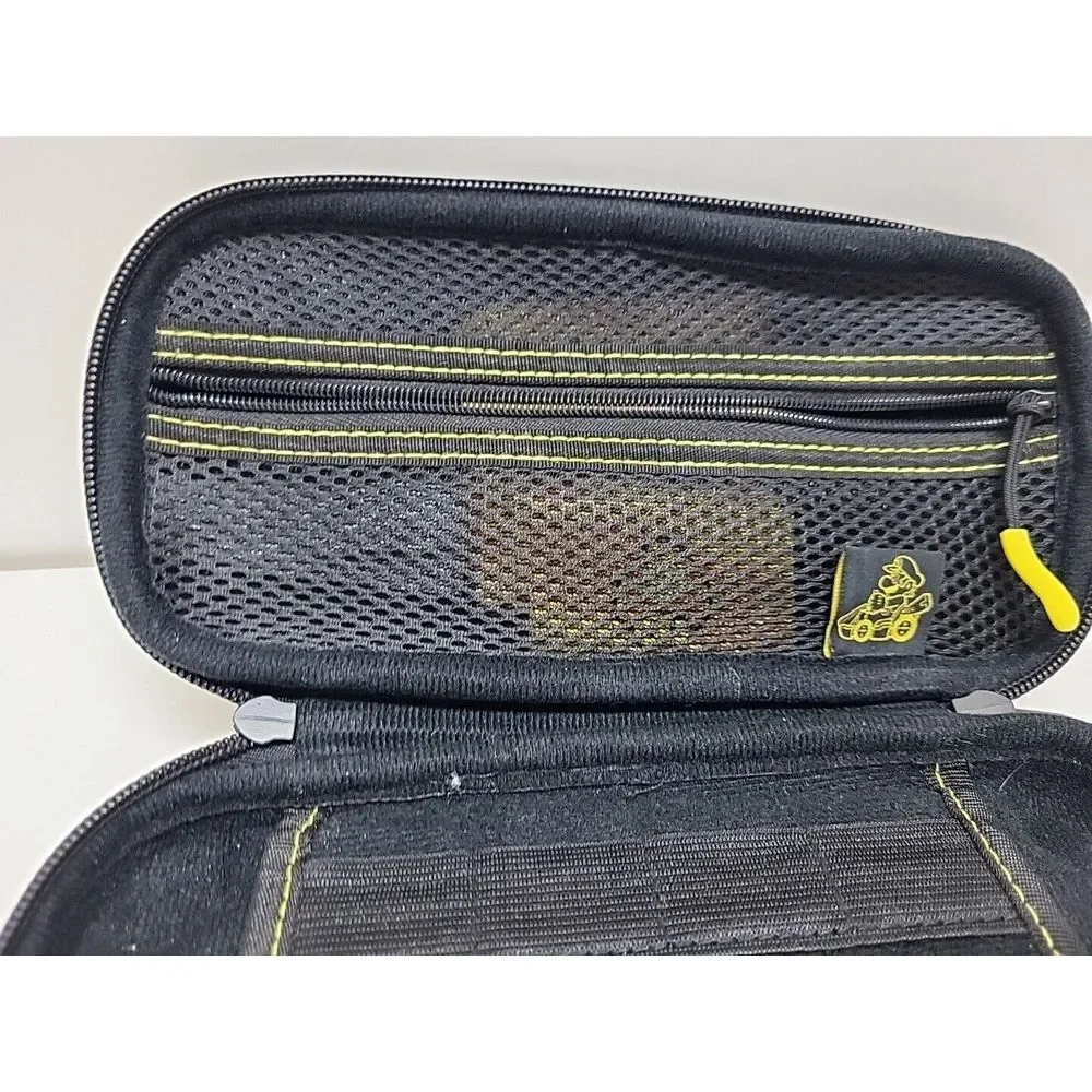 Super Mario Kart Nintendo Switch Lite Case,‎ Yellow